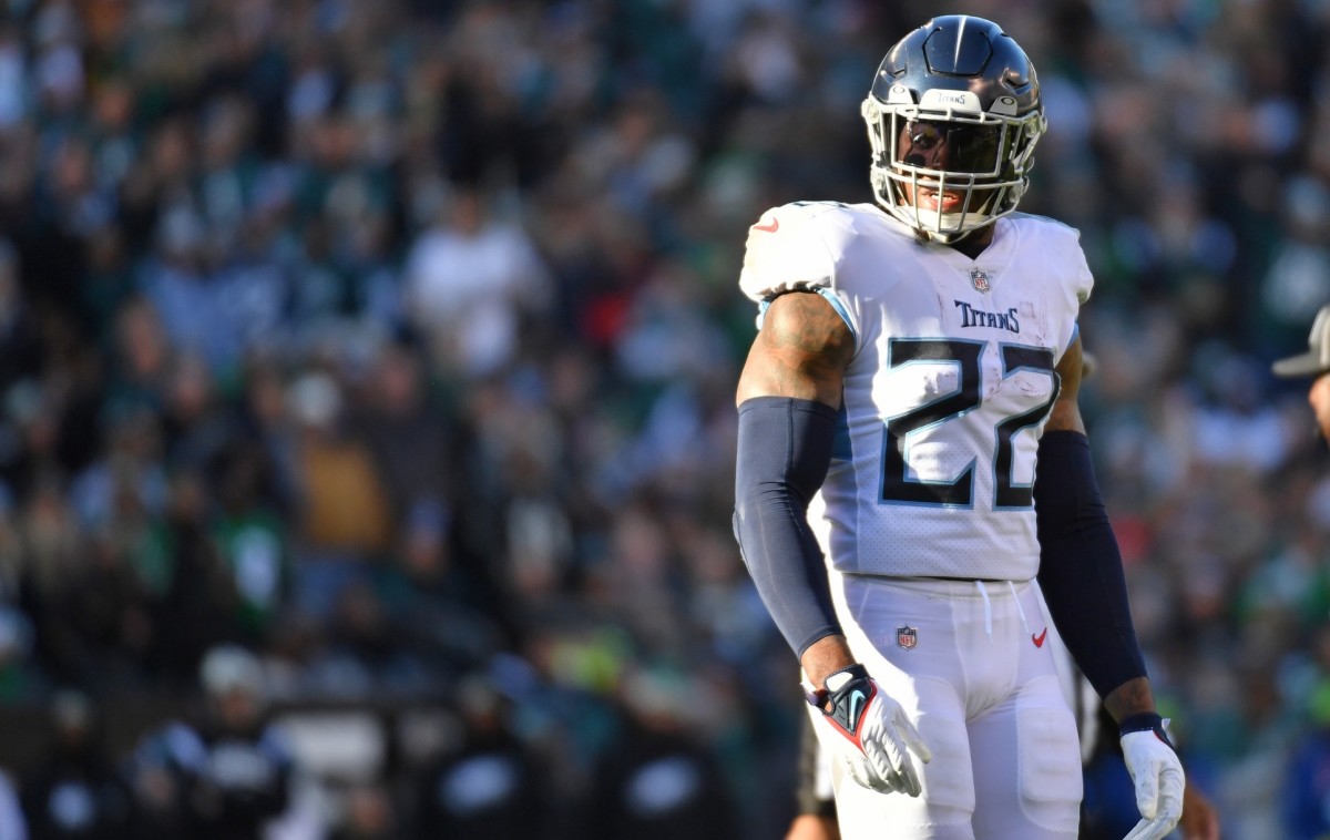 Tennessee Titans running back Derrick Henry (22) against the Philadelphia Eagles during the second quarter at Lincoln Financial Field.